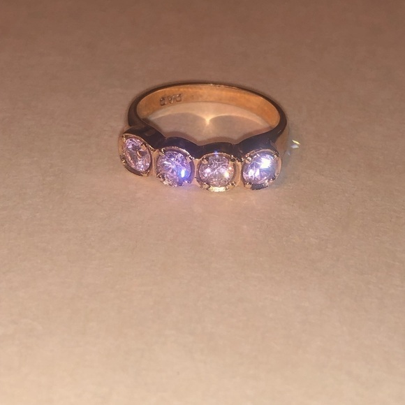 Pink Diamond Ring - Picture 2 of 11